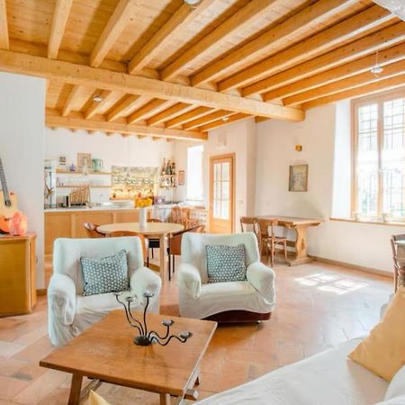 Alla Torre Del Barbarossa B&B Foresteria Mandello del Lario Kültér fotó