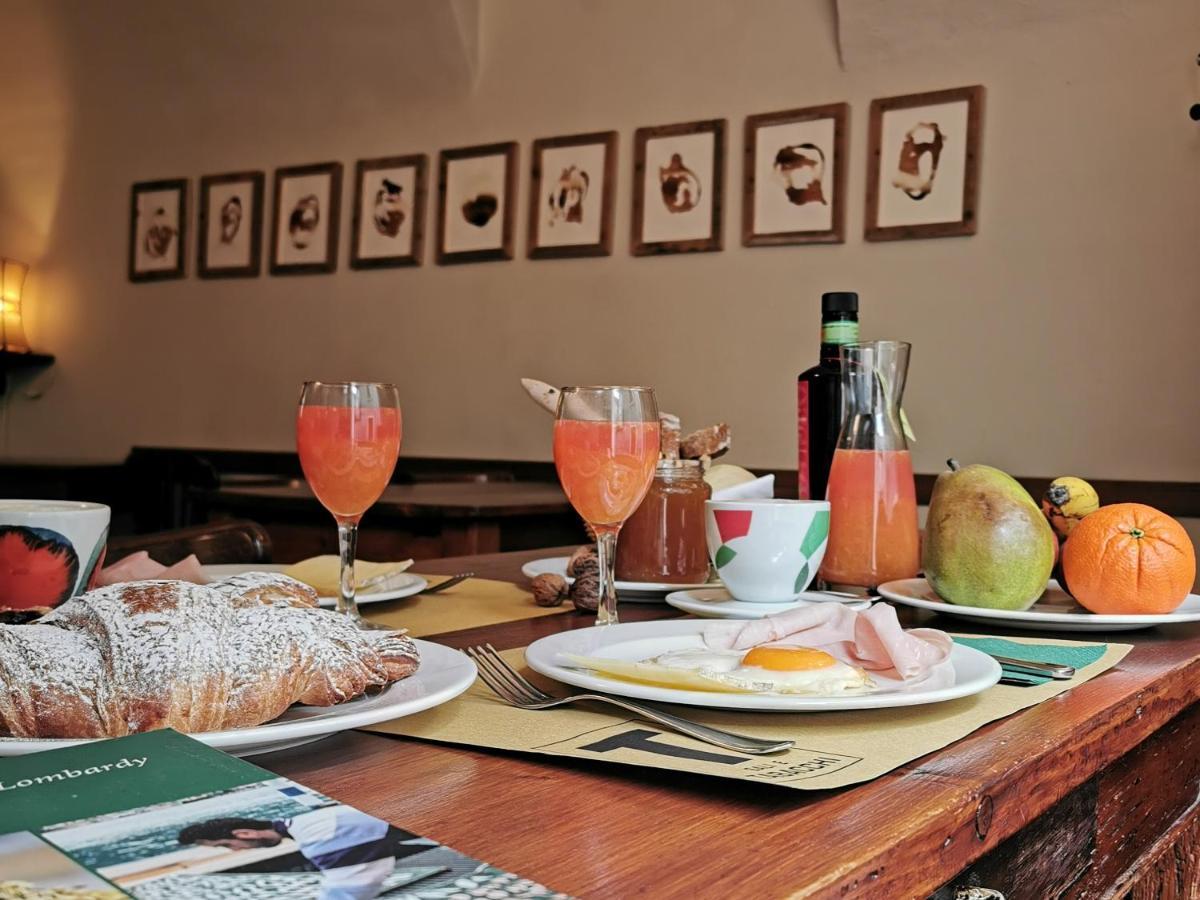 Alla Torre Del Barbarossa B&B Foresteria Mandello del Lario Kültér fotó
