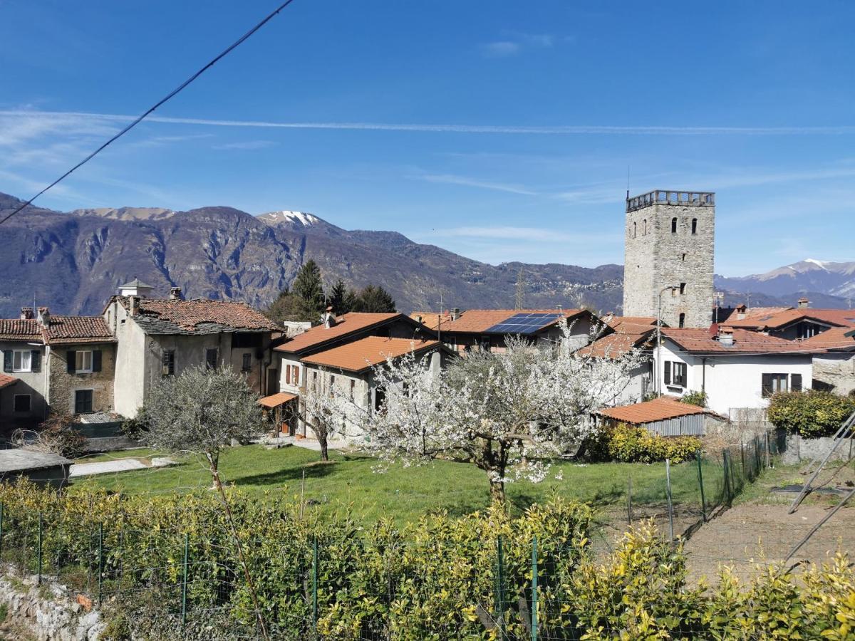 Alla Torre Del Barbarossa B&B Foresteria Mandello del Lario Kültér fotó