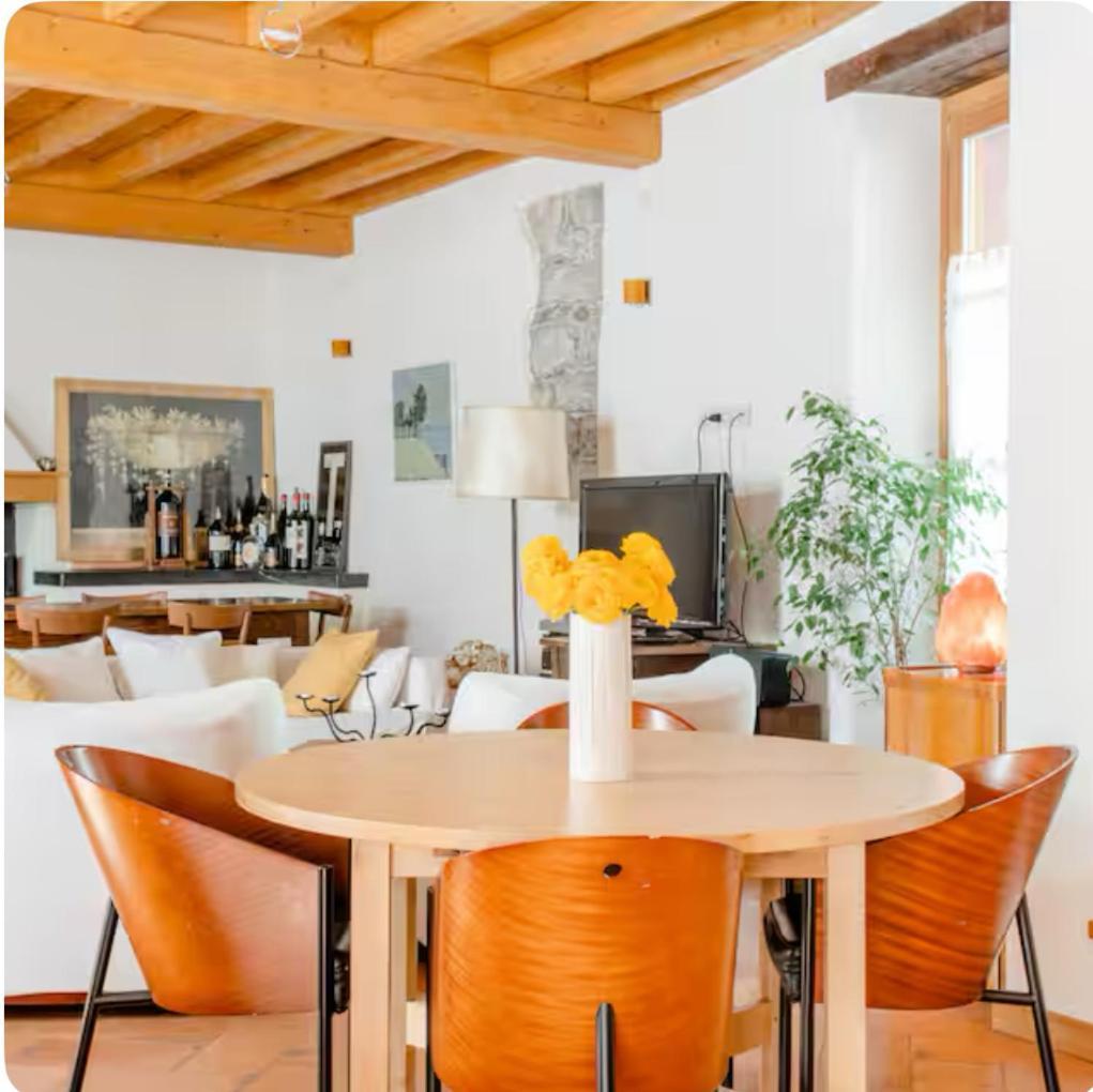 Alla Torre Del Barbarossa B&B Foresteria Mandello del Lario Kültér fotó