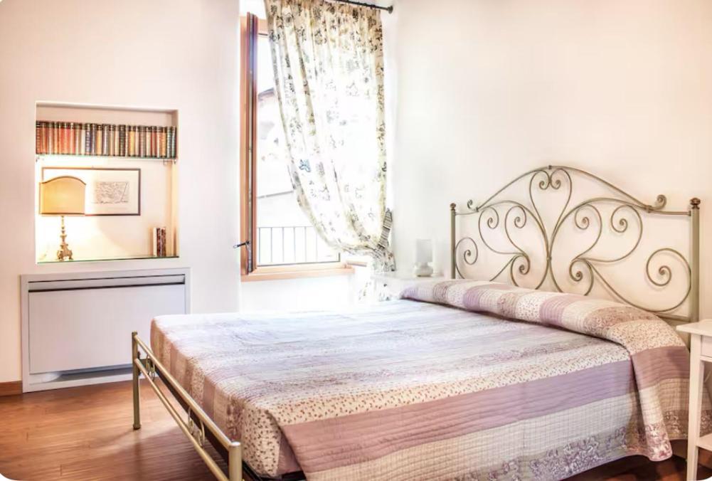 Alla Torre Del Barbarossa B&B Foresteria Mandello del Lario Kültér fotó