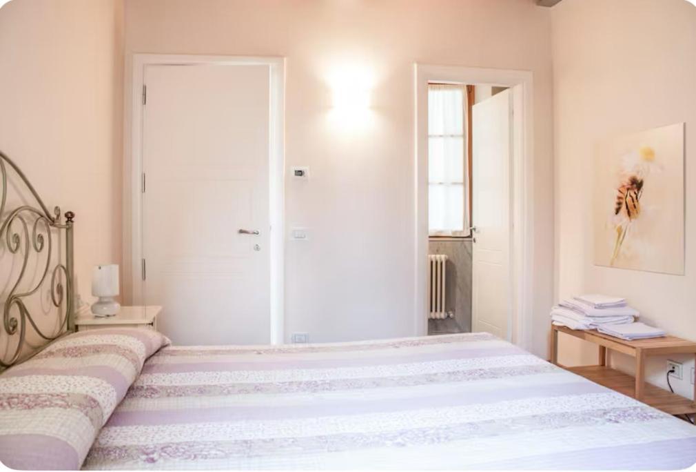 Alla Torre Del Barbarossa B&B Foresteria Mandello del Lario Kültér fotó