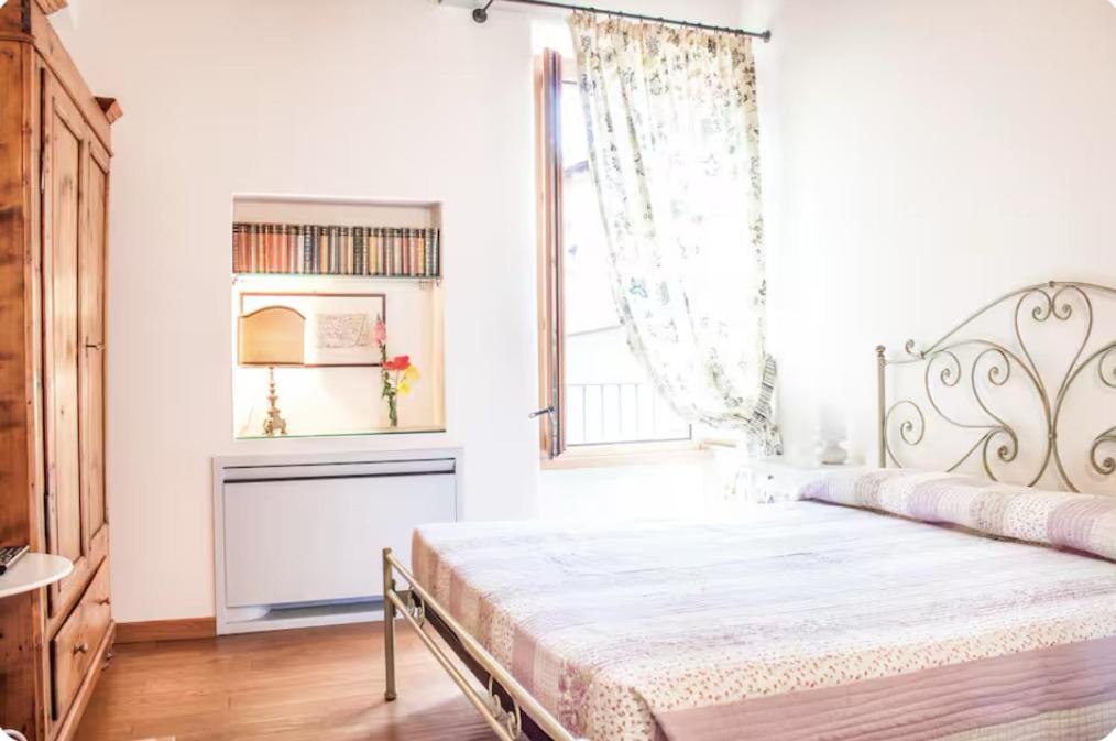 Alla Torre Del Barbarossa B&B Foresteria Mandello del Lario Kültér fotó